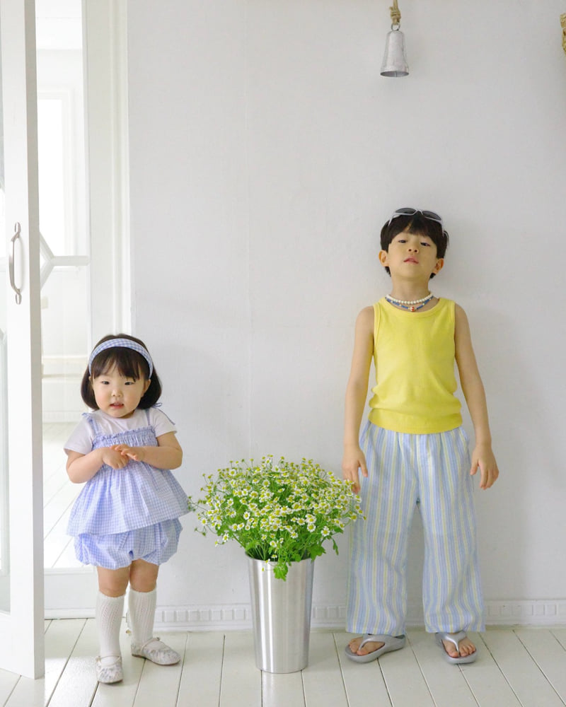 Bailey - Korean Children Fashion - #minifashionista - Smocked Check Top - 8