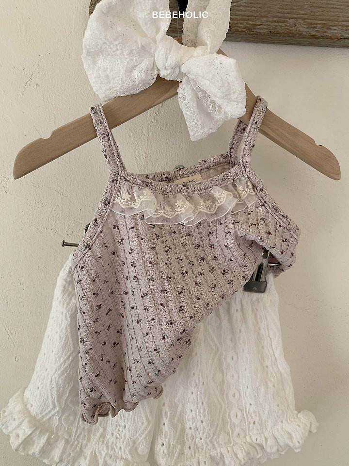 Bebe Holic - Korean Baby Fashion - #babyfever - Lily Frill Sleeveless Tee - 6