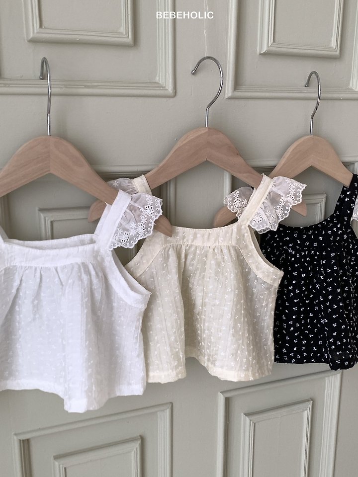 Bebe Holic - Korean Baby Fashion - #babylifestyle - Leaf Blouse - 2