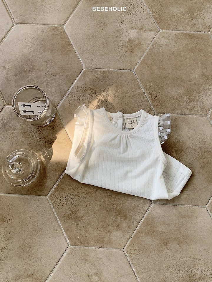 Bebe Holic - Korean Baby Fashion - #babyoninstagram - Tenia Eyelet Tee - 11