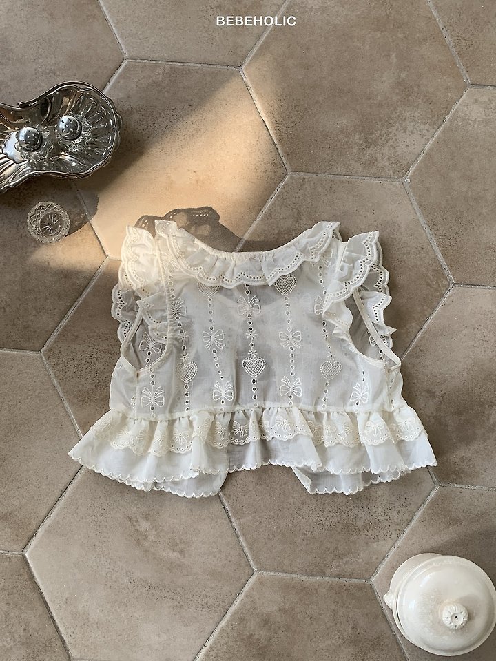 Bebe Holic - Korean Baby Fashion - #babyootd - Heart Ribbon Vest - 9
