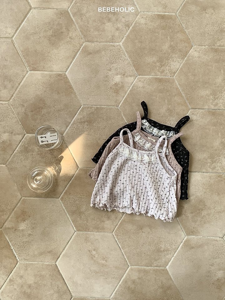 Bebe Holic - Korean Baby Fashion - #babyootd - Lily Frill Sleeveless Tee - 10