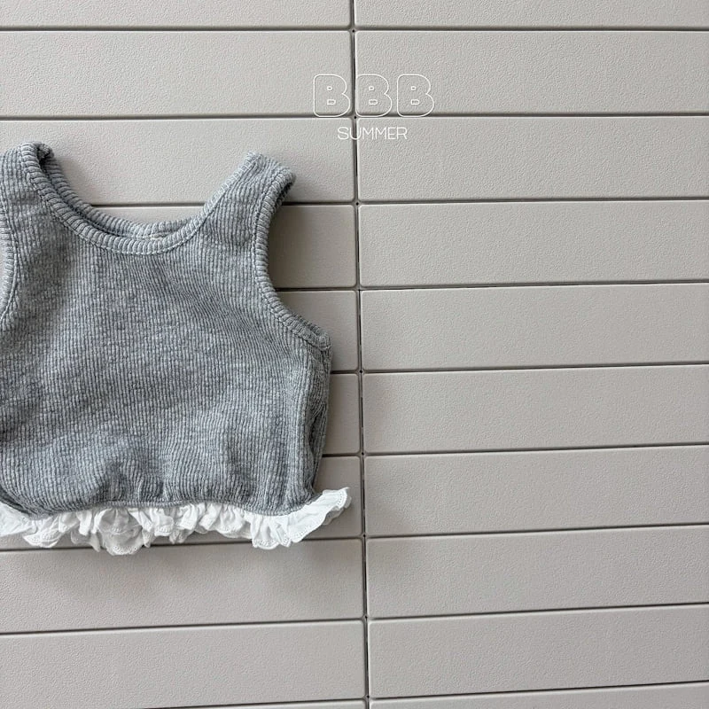 Bella Bambina - Korean Baby Fashion - #babyclothing - Peek Crop Sleeveless Tee - 5