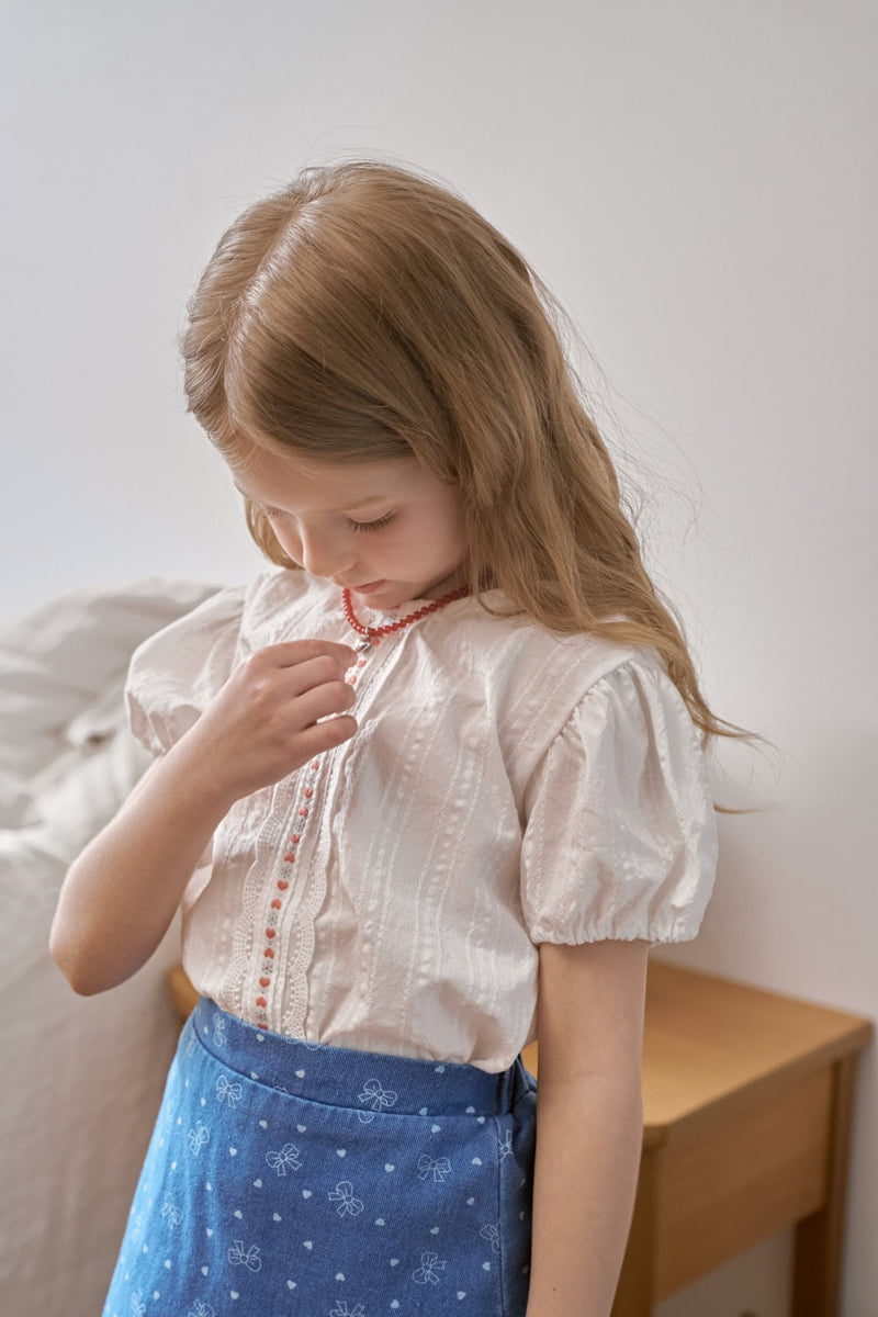 Berry Berry - Korean Children Fashion - #discoveringself - Yogurt Blouse - 4