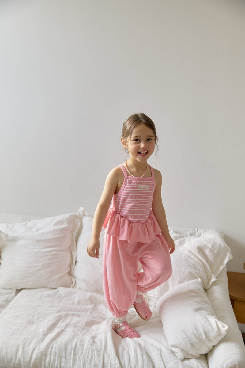 Berry Berry - Korean Children Fashion - #littlefashionista - Lunch Sleeveless Top - 2