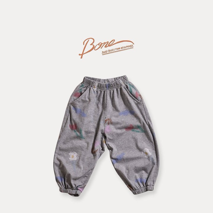 Boneoune - Korean Children Fashion - #prettylittlegirls - Crae Flower All-Over Print Jogger Pants - 3