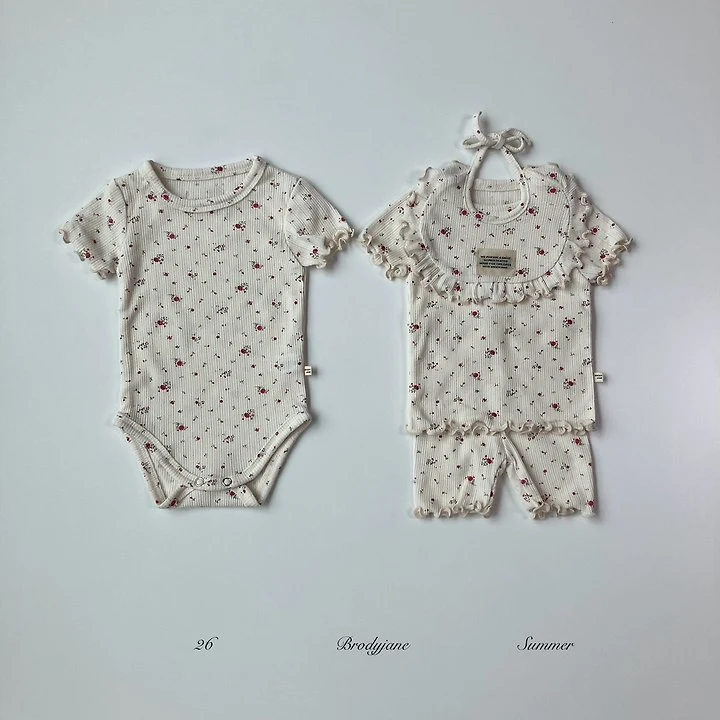 Brody Jane - Korean Baby Fashion - #babyboutique - Flower Eyelet Bib - 10