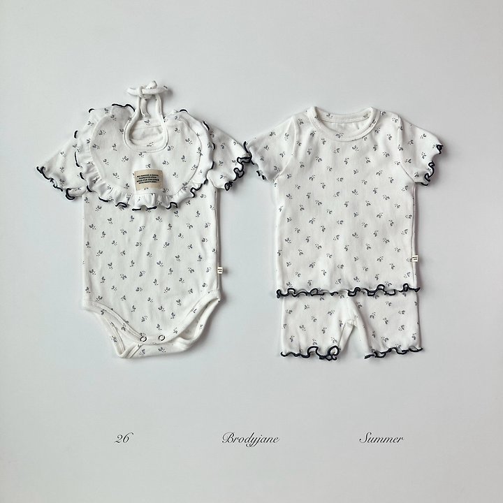 Brody Jane - Korean Baby Fashion - #babyoninstagram - Blueberry Flower Bodysuit - 2