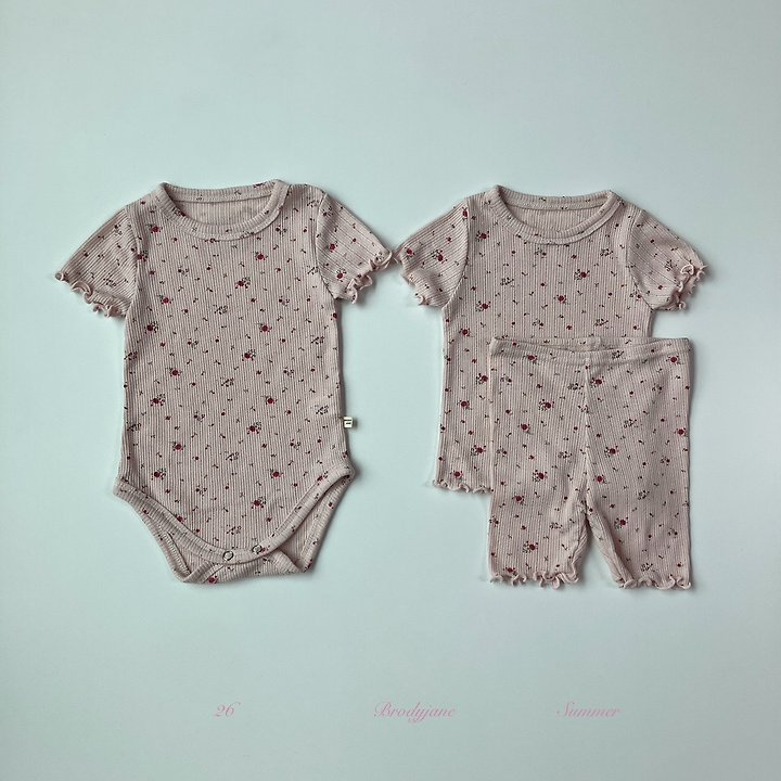 Brody Jane - Korean Baby Fashion - #babyoutfit - Flower Eyelet Short Sleeve Bodysuit - 7
