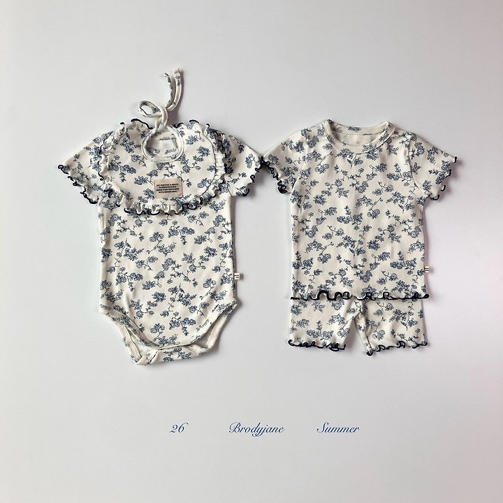 Brody Jane - Korean Baby Fashion - #onlinebabyboutique - Flower Short Sleeve Setup