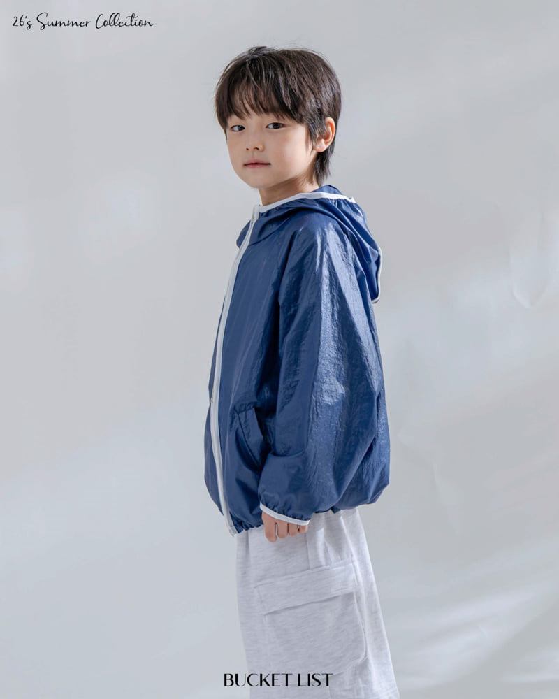 Bucket List - Korean Children Fashion - #minifashionista - Glossy Hood Jumper - 11