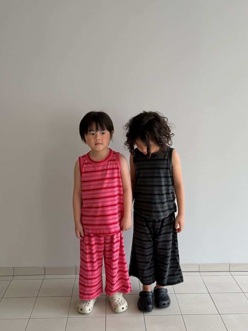 Cantucci Studio - Korean Children Fashion - #kidsshorts - Retro Pig Set-up - 10