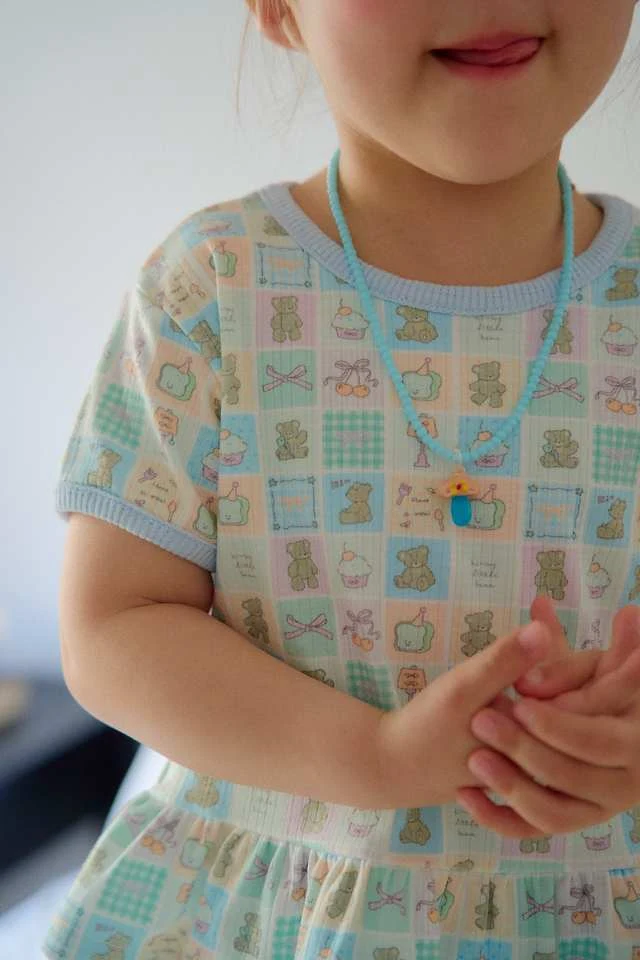 Chouchou Shasha - Korean Children Fashion - #childrensboutique - Kitchen Pattern Cross Tee