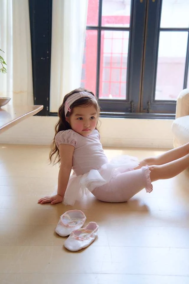 Chouchou Shasha - Korean Children Fashion - #discoveringself - Mimi Half-Length Leggings (Ribbon Headband SET) - 12