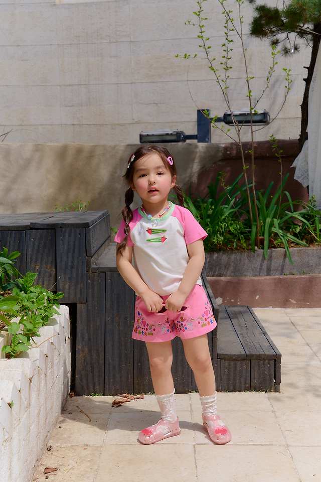 Chouchou Shasha - Korean Children Fashion - #kidsstore - Summer Sticker Pants - 10