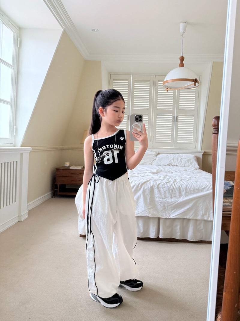 Comma - Korean Children Fashion - #childrensboutique - V-Neck Sleeveless - 5