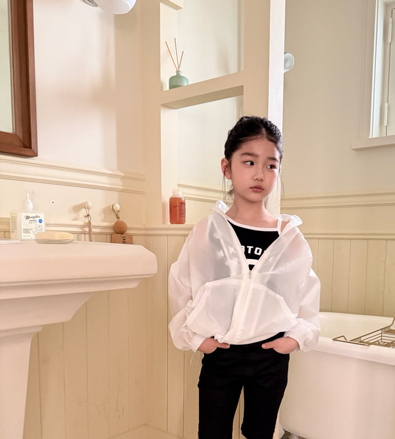 Comma - Korean Children Fashion - #discoveringself - V-Neck Sleeveless - 7