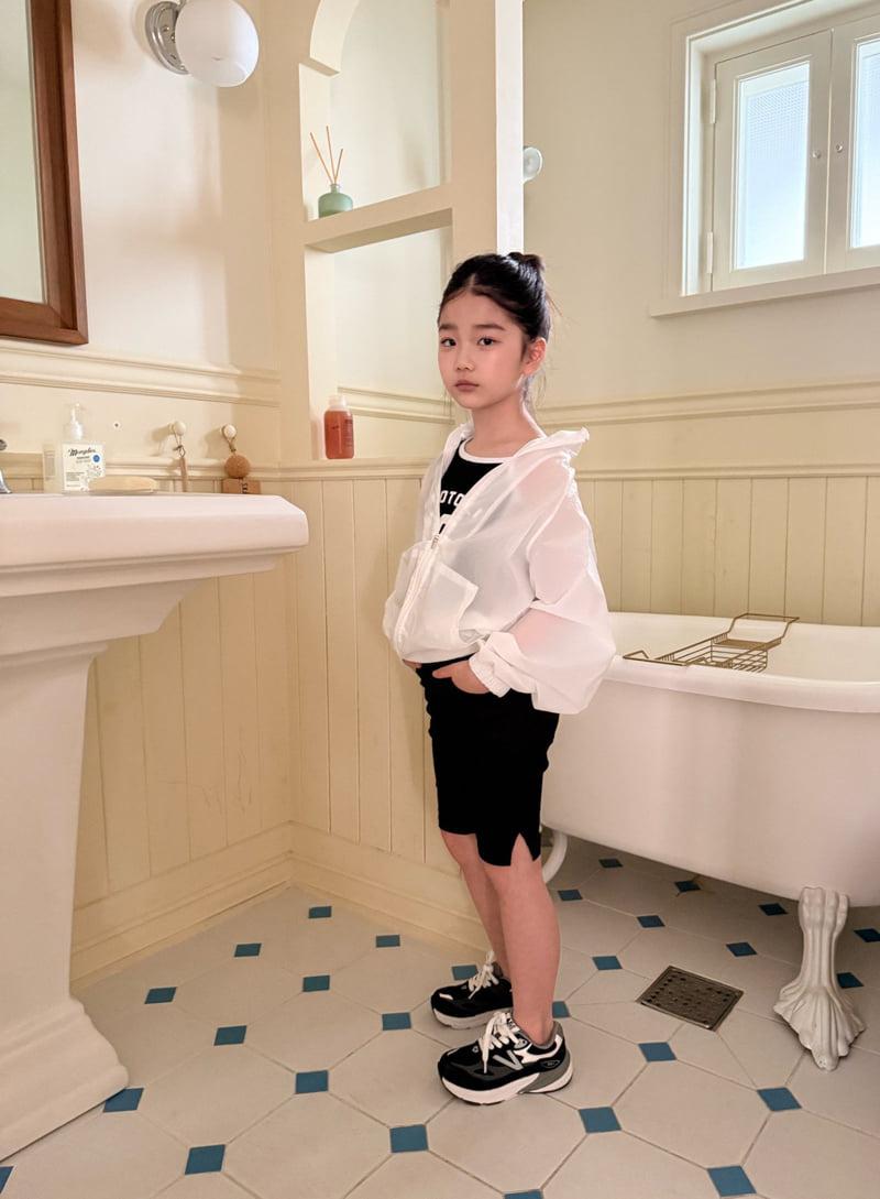 Comma - Korean Children Fashion - #fashionkids - V-Neck Sleeveless - 8
