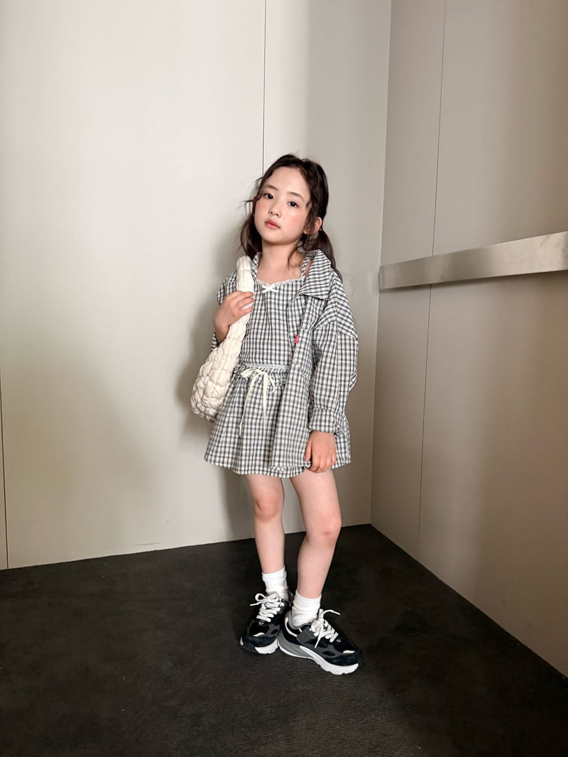 Comma - Korean Children Fashion - #kidsshorts - Lace Strap Sleeveless - 8