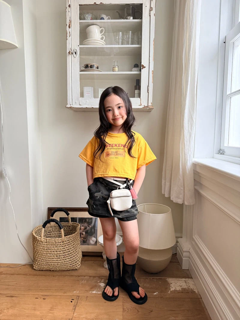Comma - Korean Children Fashion - #kidsshorts - Weekend Crop Tee - 7