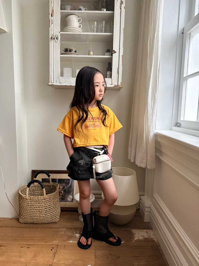 Comma - Korean Children Fashion - #stylishchildhood - Weekend Crop Tee