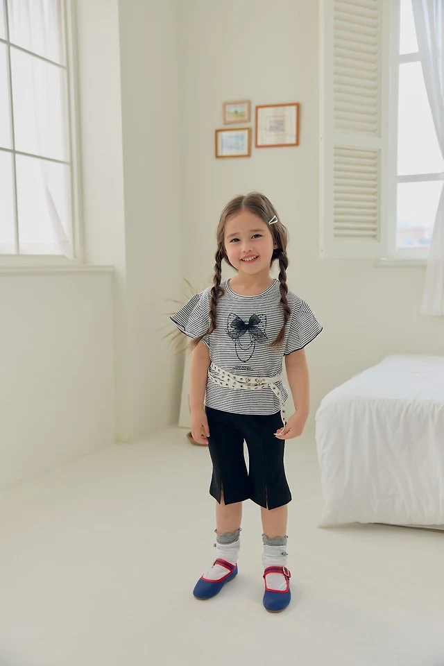 Dalla - Korean Children Fashion - #stylishchildhood - 7-Length Slit Bootcut Pants - 11