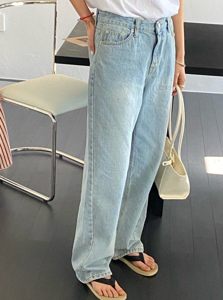 Diana - Korean Women Fashion - #restrostyle - Curved Denim Pants - 5
