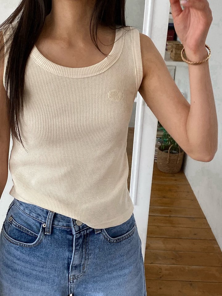 Diana - Korean Women Fashion - #womensfashion - Cropped Sleeveless Tee - 8