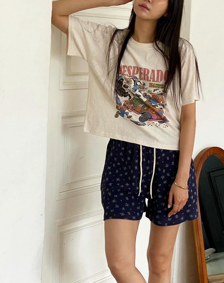 Diana - Korean Women Fashion - #momslook - Cartoon Tee - 4