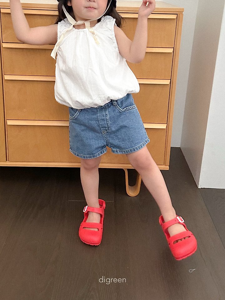 Veil Short Denim Pants by Digreen for Child - view 4