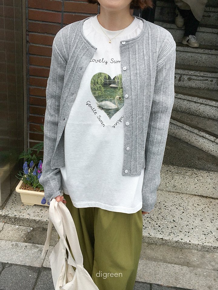 Digreen - Korean Women Fashion - #womensfashion - Pure Swan Tee (Mom) - 12