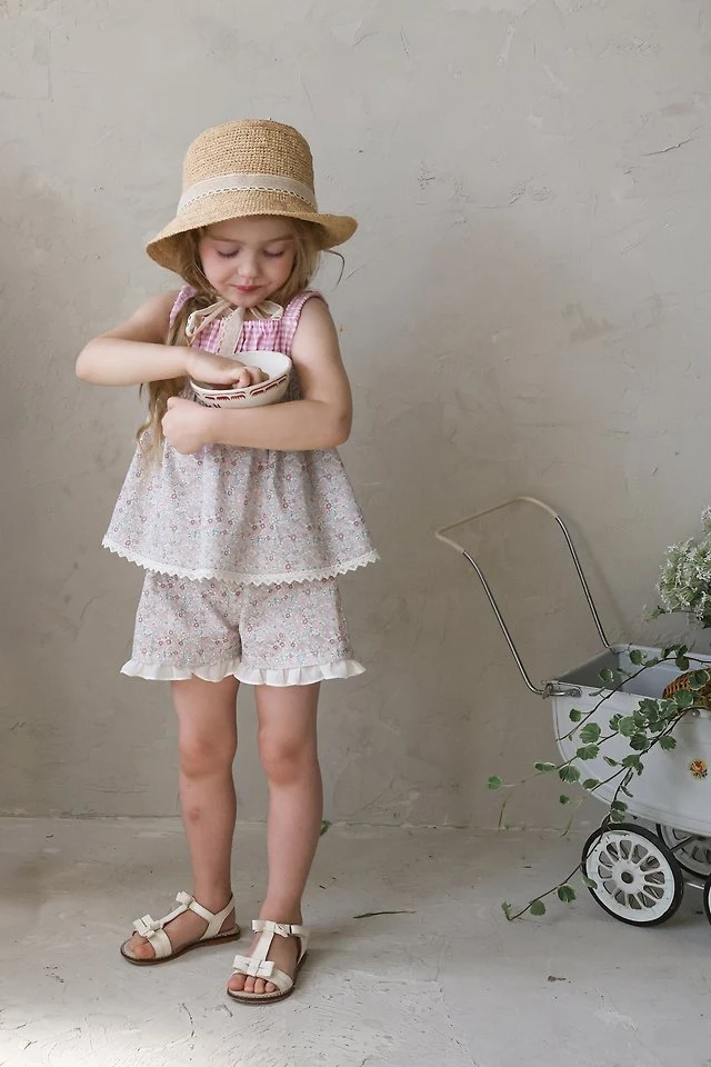 Flo - Korean Children Fashion - #littlefashionista - Lemon Sleeveless Blouse - 4