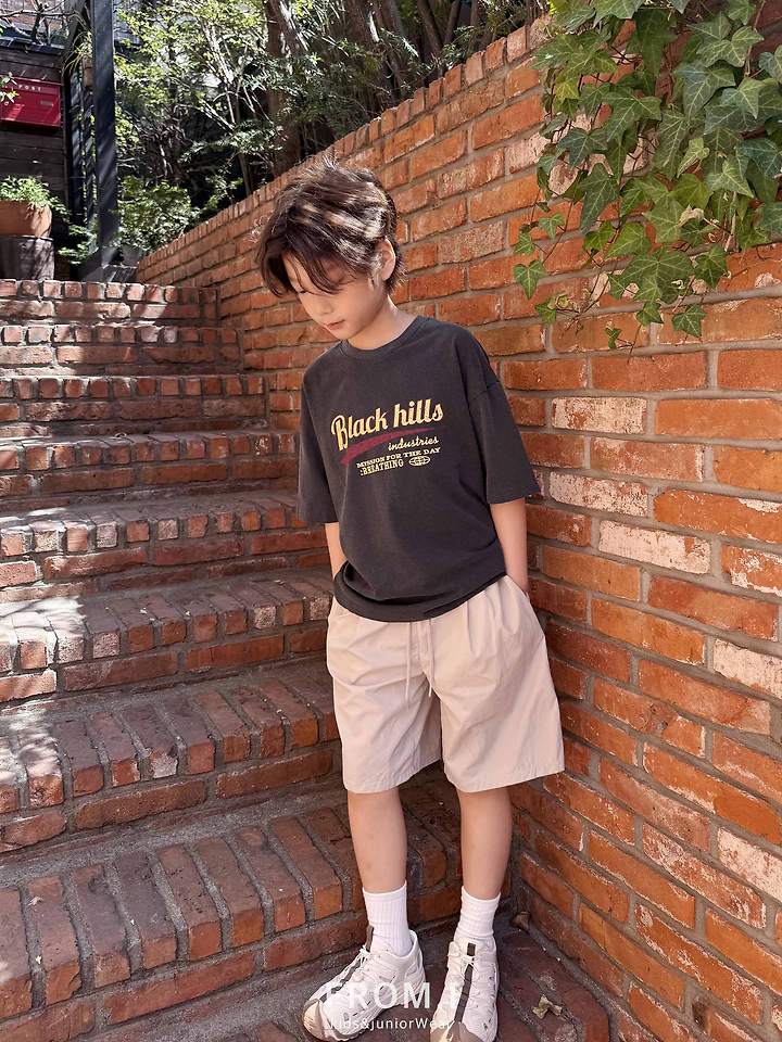 From I - Korean Children Fashion - #Kfashion4kids - Black Hill Tee - 6