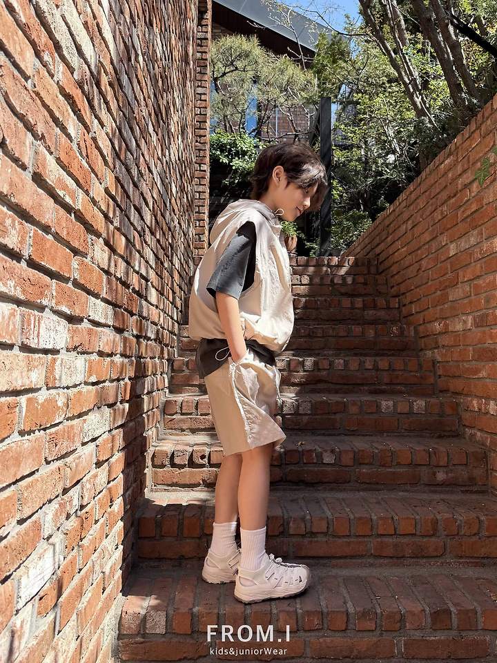 From I - Korean Children Fashion - #Kfashion4kids - Nylon Hood Vest Jacket - 7