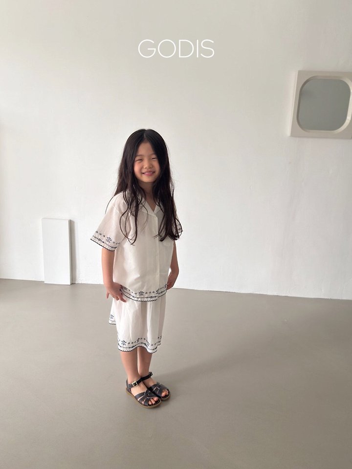 Godis - Korean Children Fashion - #discoveringself - Clean Embroidered Shirt - 11
