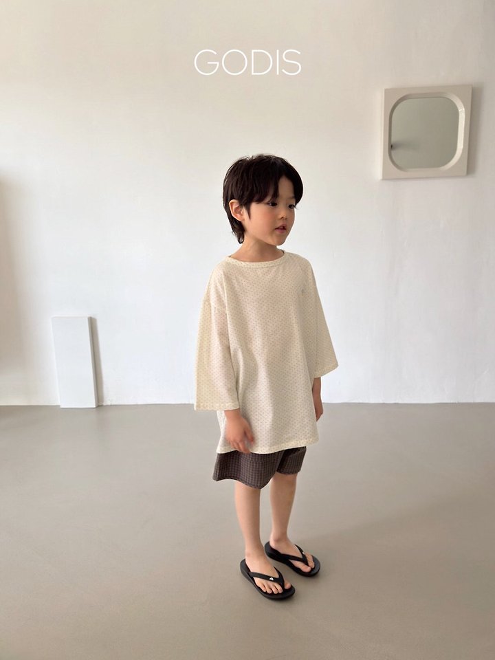 Godis - Korean Children Fashion - #magicofchildhood - Dot Embroidered Tee - 10