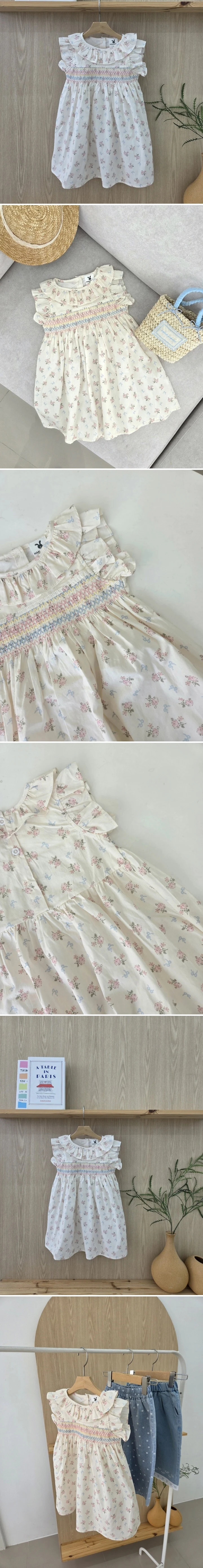 Hanacoco - Korean Children Fashion - #stylishchildhood - Smock Flower One-piece