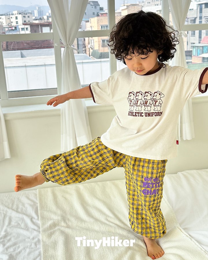 Hiker - Korean Children Fashion - #childrensboutique - Friends Bear Rappa Tee - 6