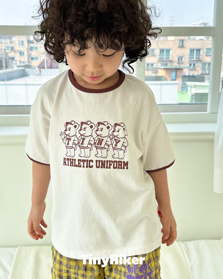 Hiker - Korean Children Fashion - #discoveringself - Friends Bear Rappa Tee - 8