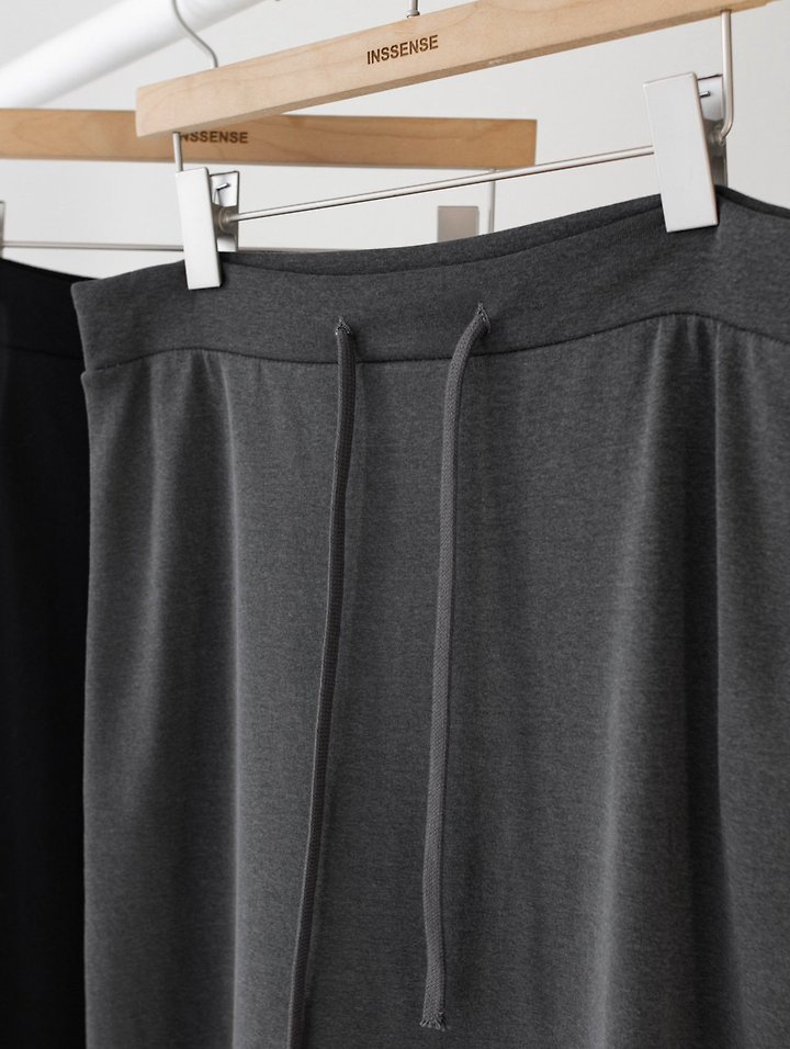 Inssense - Korean Women Fashion - #momslook - Pigment Mute Maxi Skirt - 3