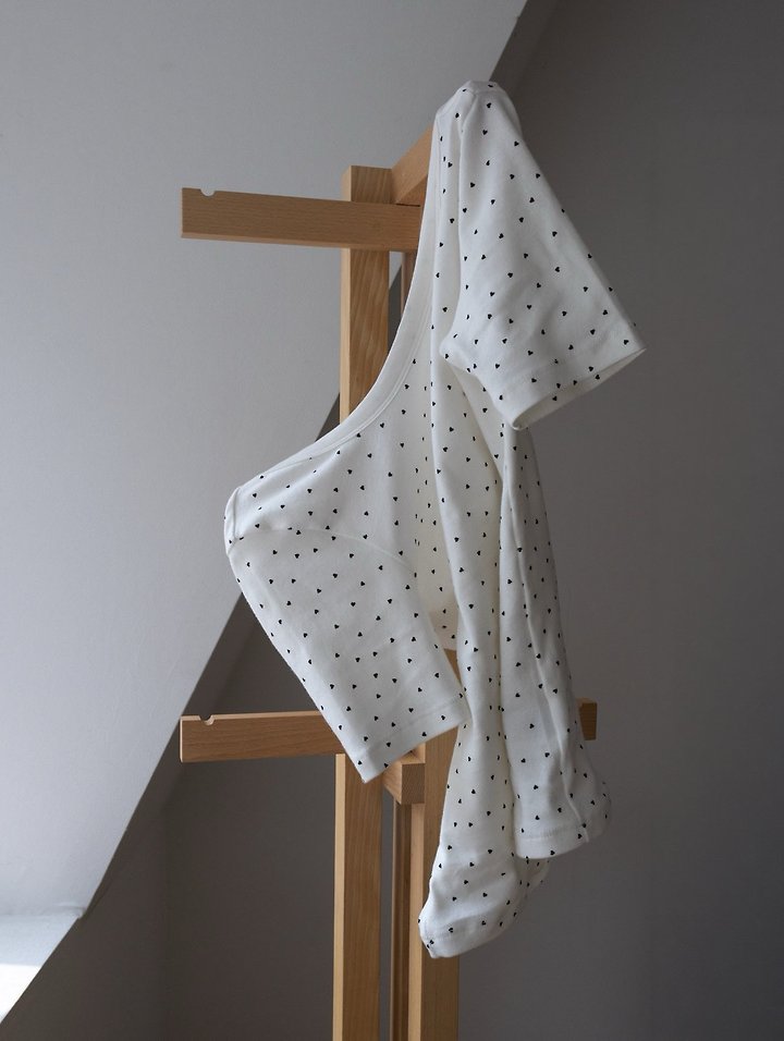 Inssense - Korean Women Fashion - #momslook - Love Dot Slim Backless Tee - 11