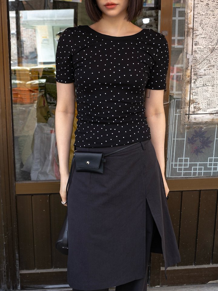 Inssense - Korean Women Fashion - #momslook - Love Dot Slim Backless Tee - 7
