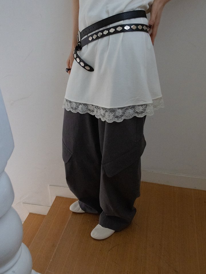 Inssense - Korean Women Fashion - #momslook - Cationic Balloon Curved Cargo Pants