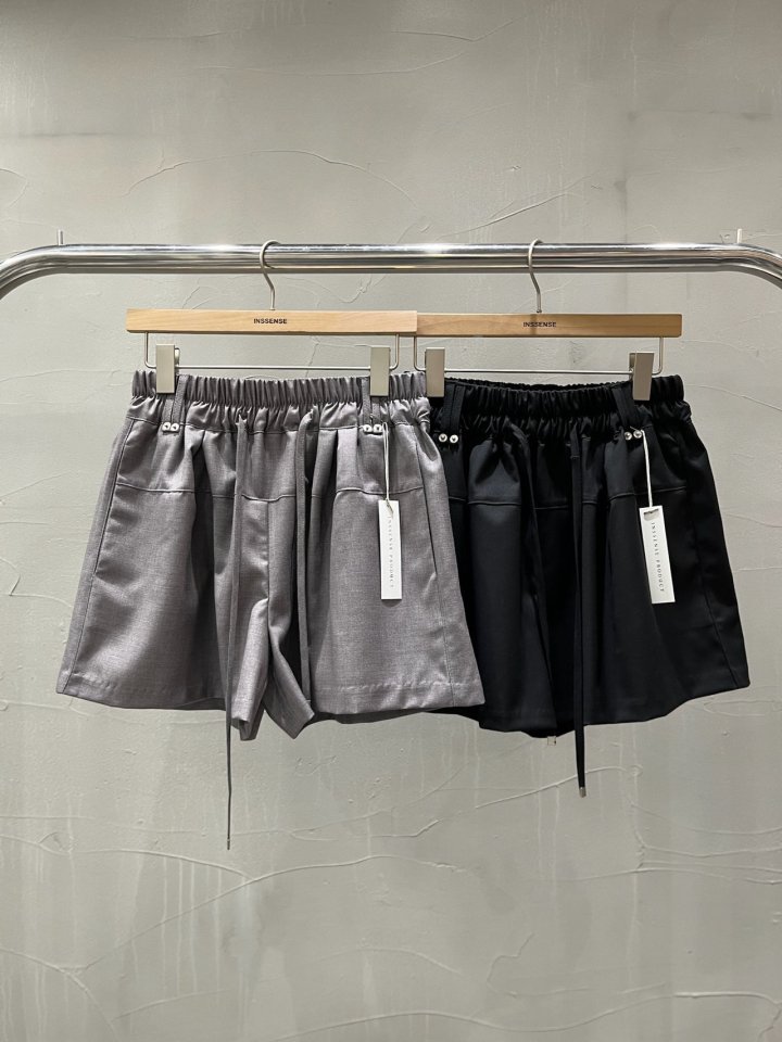 Inssense - Korean Women Fashion - #momslook - Linear Double Rivet Drawstring Shorts - 8