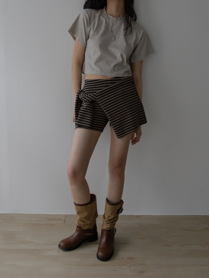 Inssense - Korean Women Fashion - #momslook - Bordered Stripe Shorts
