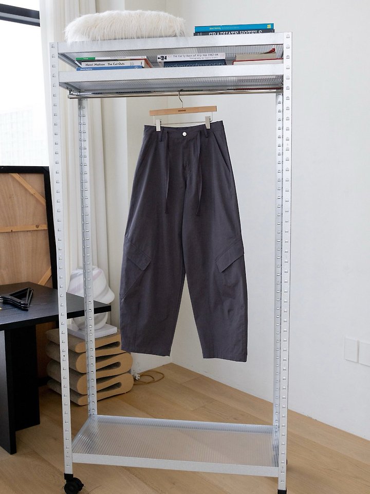 Inssense - Korean Women Fashion - #momslook - Cationic Balloon Curved Cargo Pants - 10