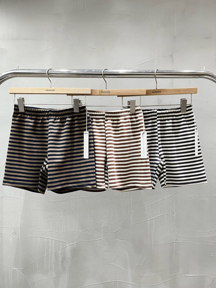 Inssense - Korean Women Fashion - #romanticstyle - Bordered Stripe Shorts - 9