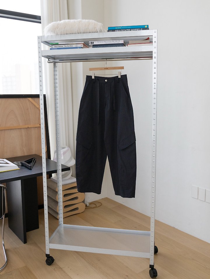 Inssense - Korean Women Fashion - #thatsdarling - Cationic Balloon Curved Cargo Pants - 8