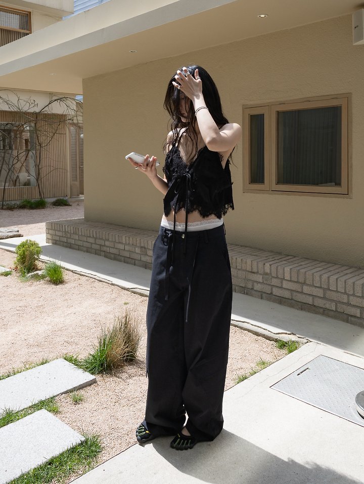 Inssense - Korean Women Fashion - #thatsdarling - Cationic Balloon Curved Cargo Pants - 8