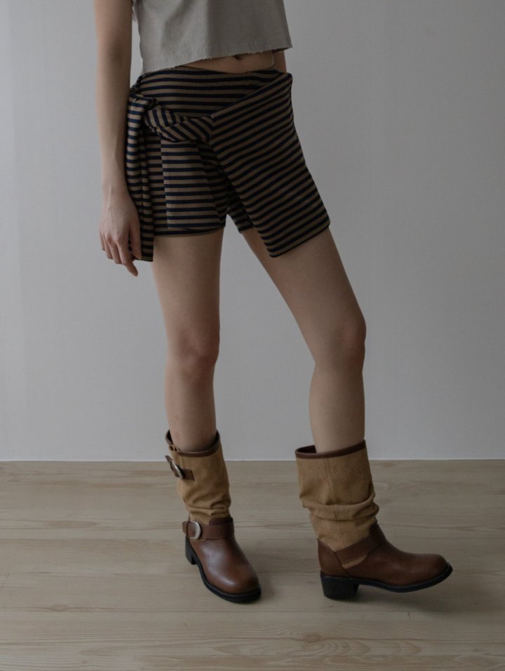 Inssense - Korean Women Fashion - #vintagekidsstyle - Bordered Stripe Shorts - 6